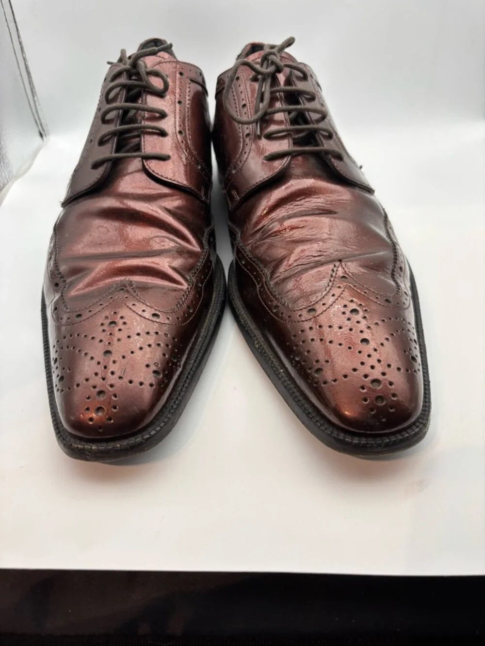 Dolce Gabbana Men's Burgundy Leather Wingtip Dress Shoes size 9
